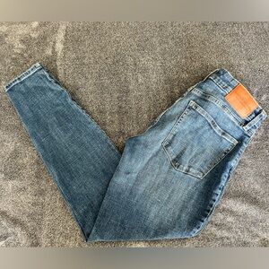 Lucky Brand Women's Low Rise Lolita Skinny Denim Blue Jeans, 10/30 Regular